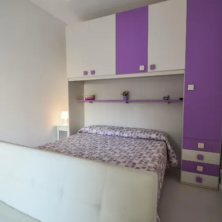 Apartment - Sunny